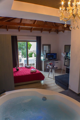 Imagen de la habitación del Hotel Happy Cretan Suites. Foto 10