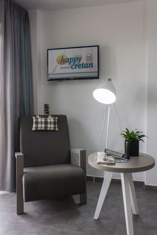 Imagen de la habitación del Hotel Happy Cretan Suites. Foto 11