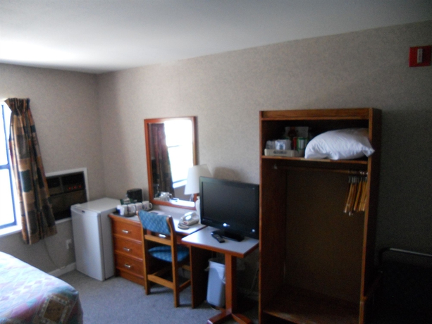 Imagen de la habitación del Hotel Happy Day Inn. Foto 6