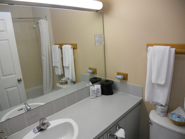 Imagen de la habitación del Hotel Happy Day Inn. Foto 7