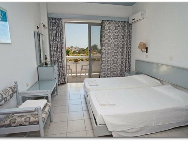 Imagen general del Hotel Happy Days, Rodas. Foto 4