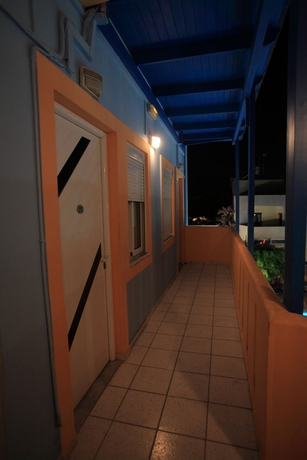 Imagen de la habitación del Hotel Happy Days Studios. Foto 11