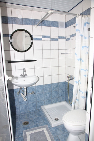 Imagen de la habitación del Hotel Happy Days Studios. Foto 13