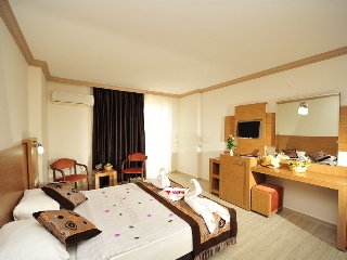 Imagen de la habitación del Hotel Happy Elegant Hotel. Foto 5
