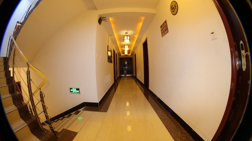 Imagen general del Hotel Happy, Emei shan. Foto 2