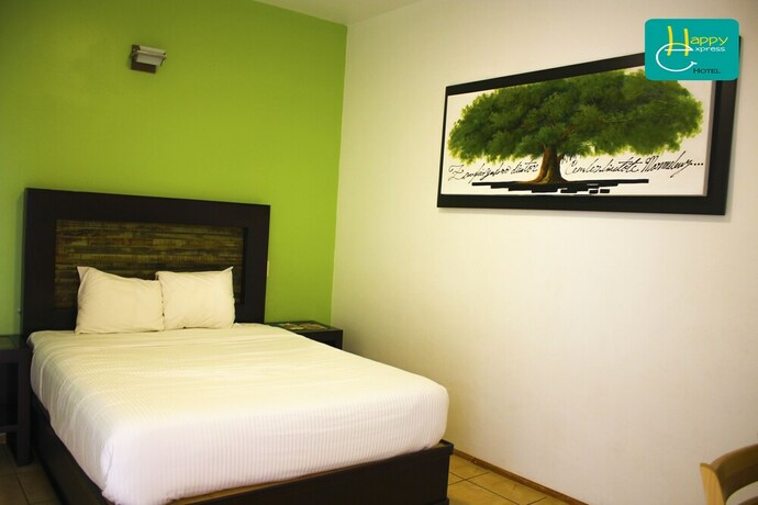 Imagen de la habitación del Hotel Happy Express. Foto 31