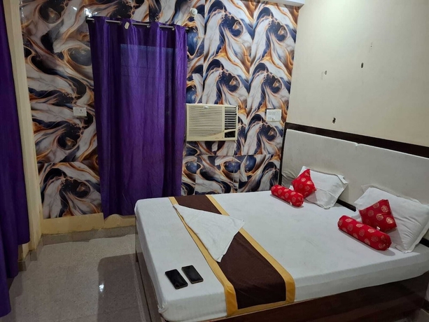 Imagen de la habitación del Hotel Happy Guest House. Foto 7