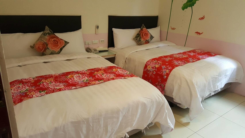 Imagen de la habitación del Hotel Happy Holiday. Foto 9