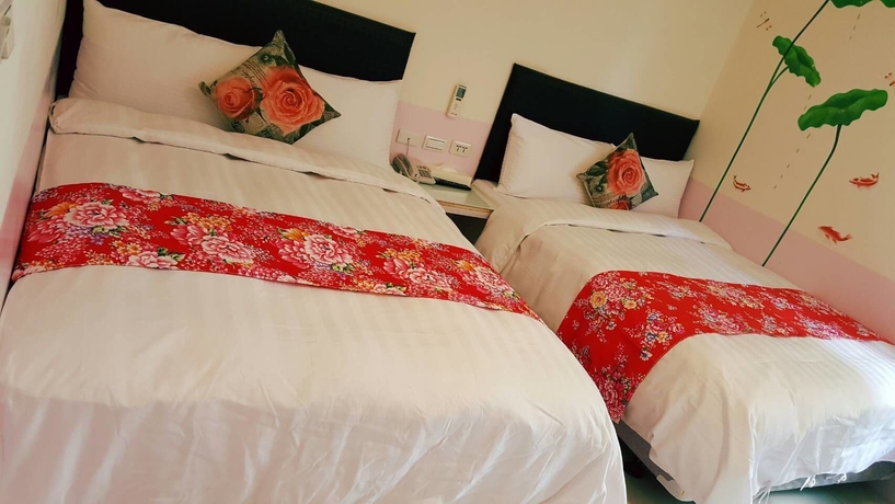 Imagen de la habitación del Hotel Happy Holiday. Foto 11