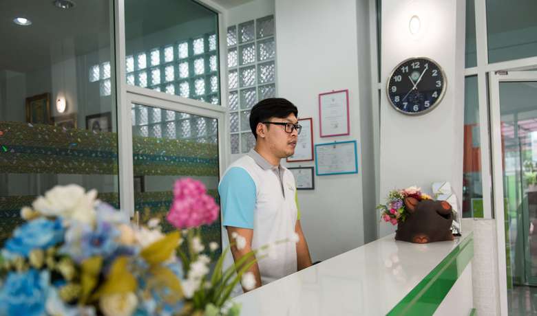 Imagen de la habitación del Hotel Happy Home, Ratchaburi. Foto 10