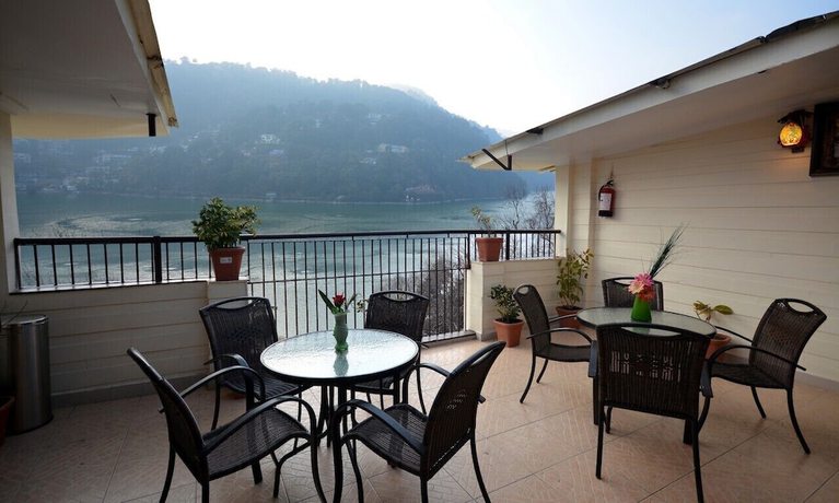Imagen de la habitación del Hotel Happy Home The Lake Paradise. Foto 16