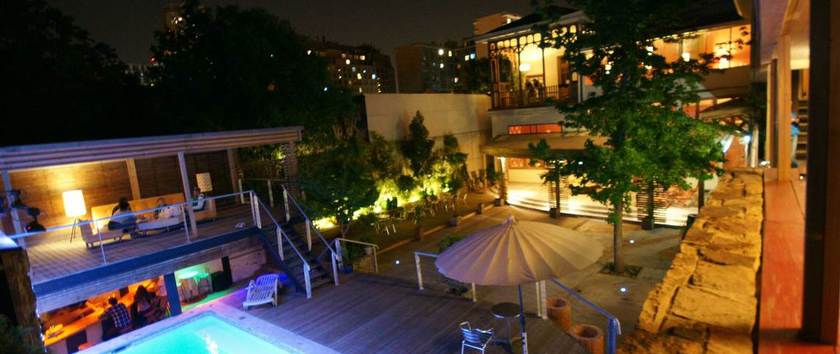 Imagen de los interiores del Hotel Happy House Hostel. Foto 4