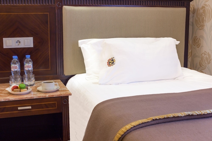 Imagen de la habitación del Hotel Happy Inn. Foto 10