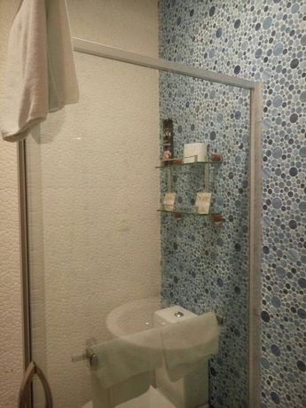 Imagen de la habitación del Hotel Happy Inn Na Sofiyskoy. Foto 6