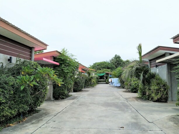 Imagen general del Hotel Happy Inn, Rayong. Foto 18