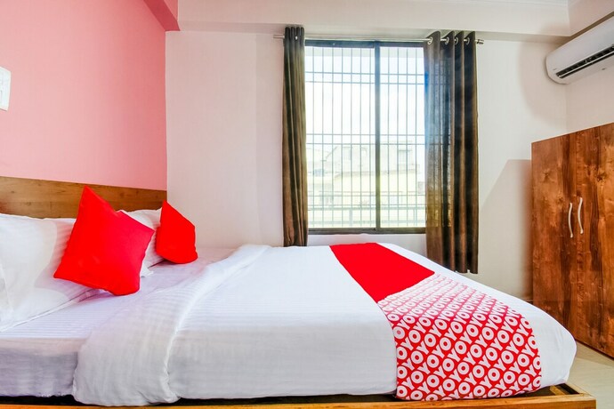 Imagen de la habitación del Hotel Happy Journey @ Patna. Foto 11