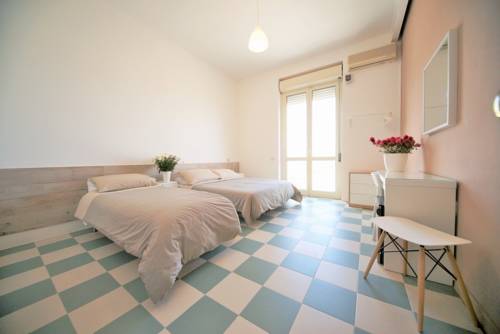 Imagen de la habitación del Hotel Happy, Marina Di Pietrasanta. Foto 6