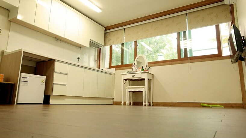 Imagen de la habitación del Hotel Happy Memory. Foto 16