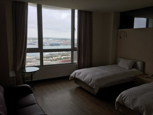 Imagen de la habitación del Hotel Happy Resort. Foto 18