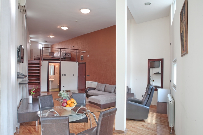 Imagen de la habitación del Hotel Happy Star Club. Foto 7