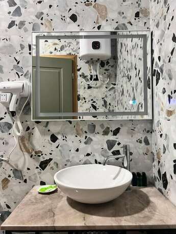Imagen general del Hotel Happy Stay. Foto 2