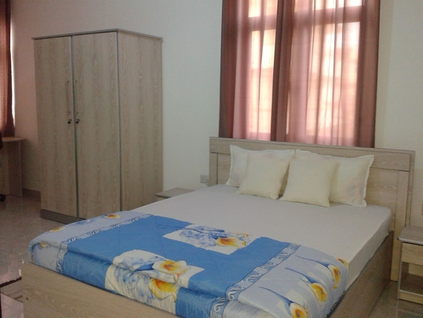 Imagen de la habitación del Hotel Happy Villa. Foto 4