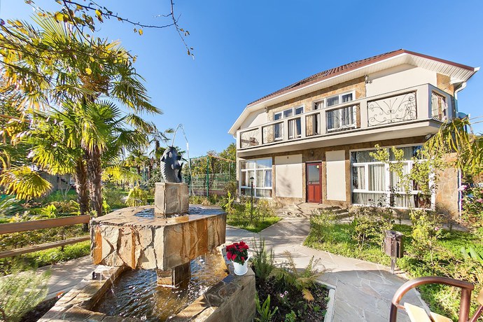 Imagen de la habitación del Hotel HappyLinn. Foto 5