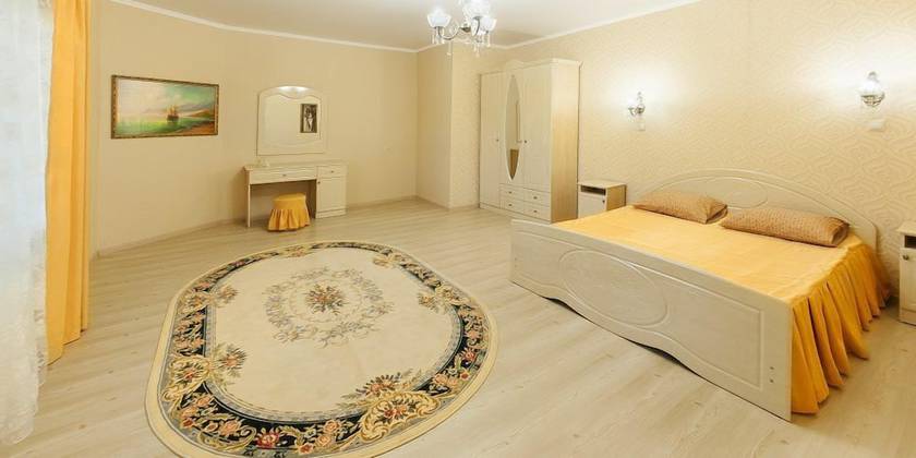 Imagen de la habitación del Hotel HappyLinn. Foto 14