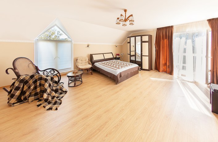 Imagen de la habitación del Hotel HappyLinn. Foto 16