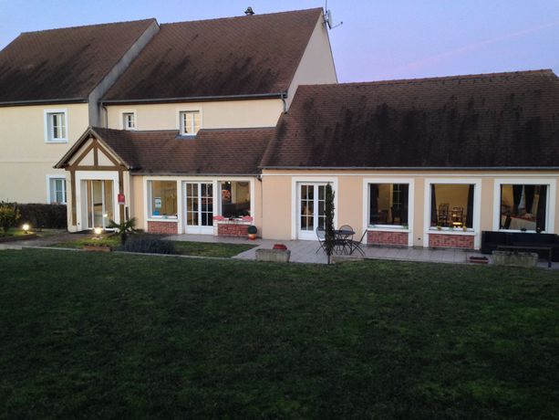 Imagen de la habitación del Hotel Hapy Ex Le Crépuscule. Foto 11