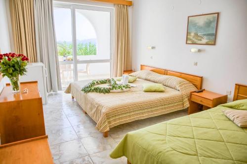 Imagen de la habitación del Hotel Haraki Bay and Luxury Apartments. Foto 6