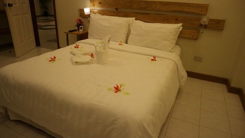 Imagen de la habitación del Hotel Haramayne Suites. Foto 17