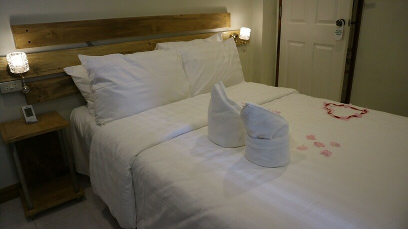 Imagen de la habitación del Hotel Haramayne Suites. Foto 21