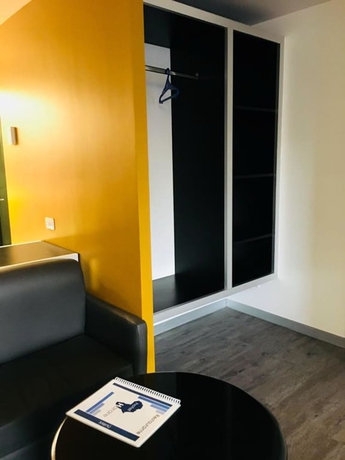 Imagen de la habitación del Hotel Harare. Foto 14