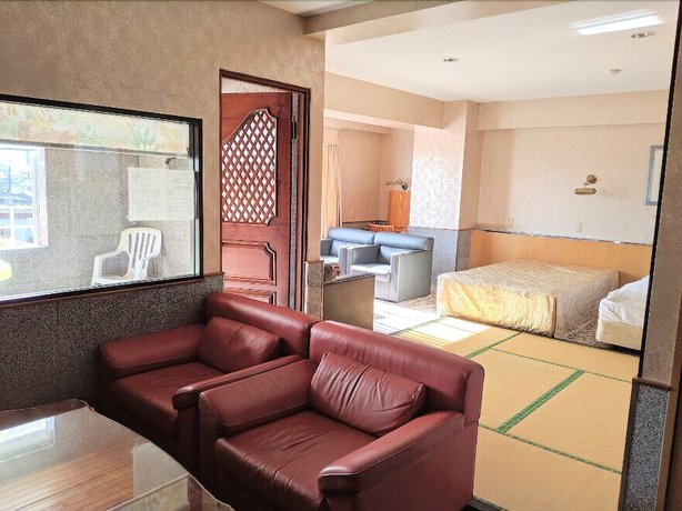 Imagen de la habitación del Hotel Harazuru Onsen Topmega Itoen. Foto 15