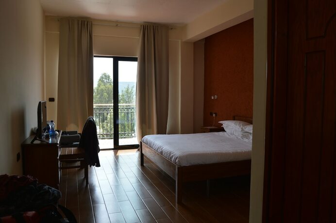 Imagen general del Hotel Harbe. Foto 2