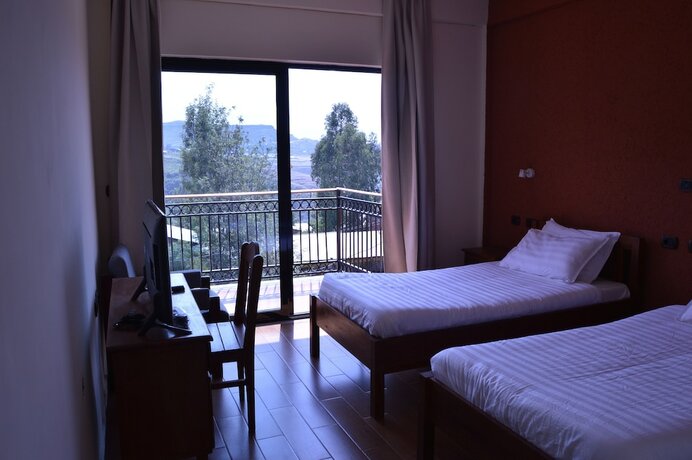 Imagen general del Hotel Harbe. Foto 7