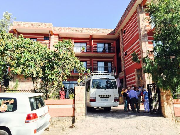 Imagen general del Hotel Harbe. Foto 9