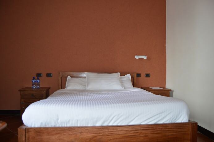 Imagen de la habitación del Hotel Harbe. Foto 18