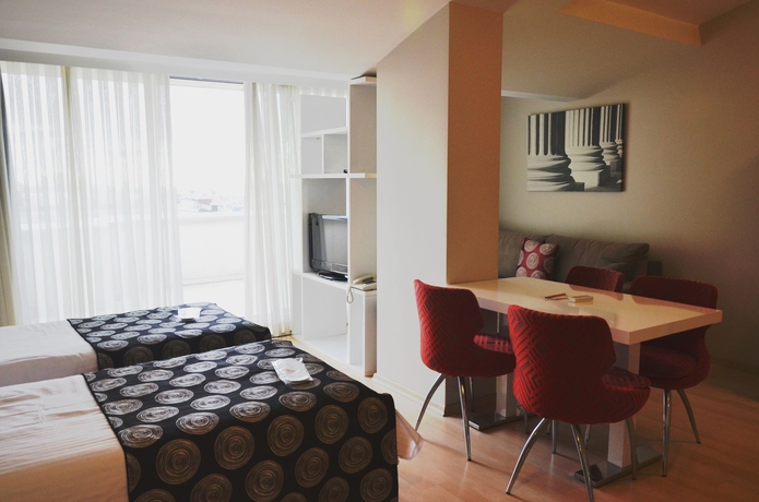 Imagen de la habitación del Hotel Harbiye Residence. Foto 10