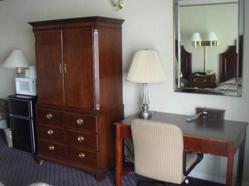 Imagen de la habitación del Hotel Harbor Base Pineapple Inn. Foto 5
