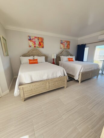Imagen de la habitación del Hotel Harbor Breeze Villas. Foto 16