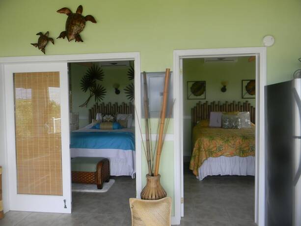 Imagen general del Hotel Harbor Breeze Villas. Foto 6