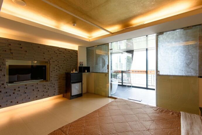 Imagen general del Hotel Harbor Elite. Foto 13