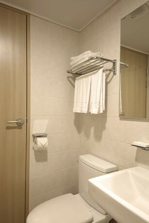 Imagen general del Hotel Harbor. Foto 3