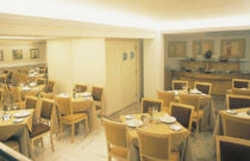 Imagen general del Hotel Harbor Hotel Regent Su&iacute;tes. Foto 4