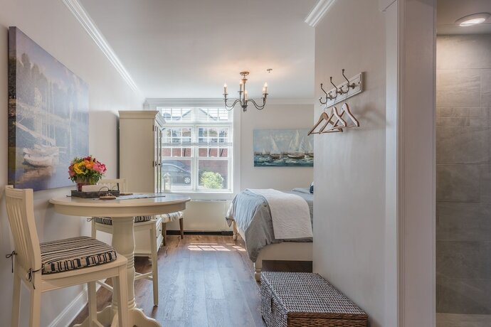 Imagen general del Hotel Harbor House Inn. Foto 3