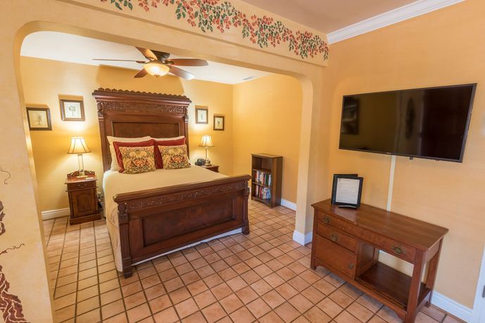 Imagen de la habitación del Hotel Harbor House Inn, Santa Barbara. Foto 19
