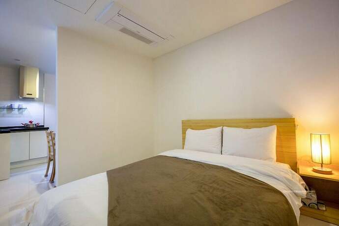 Imagen de la habitación del Hotel Harbor House poolvilla couple. Foto 9