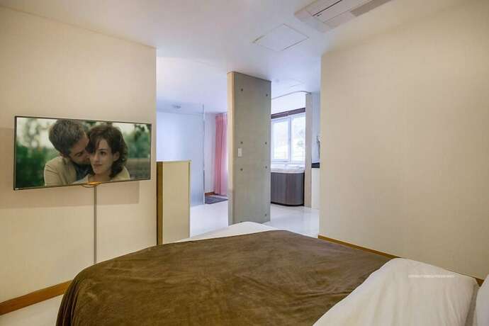 Imagen de la habitación del Hotel Harbor House poolvilla couple. Foto 13